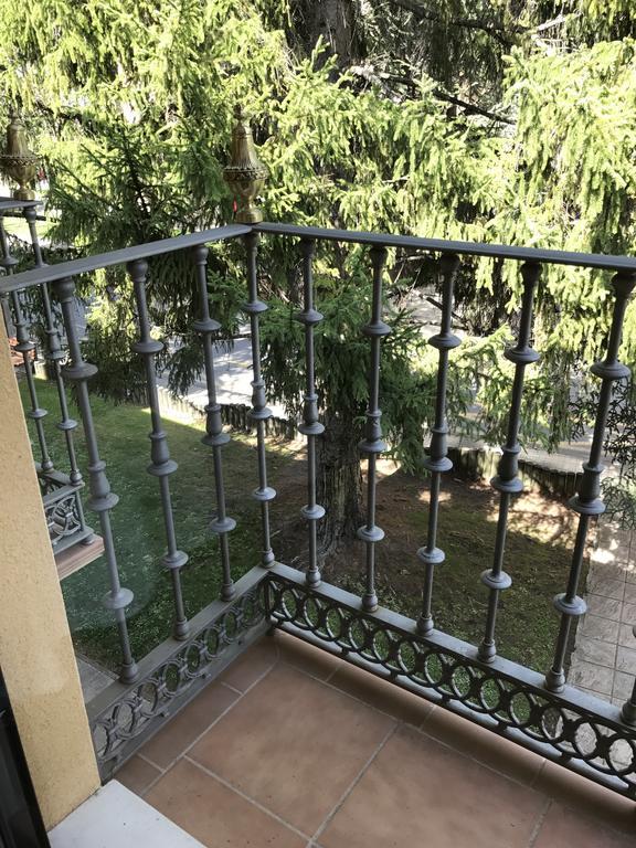Apartamento Balcon De Jaca I Ngoại thất bức ảnh